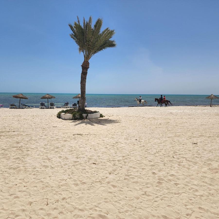 فندق جولف بيتش طريفة المظهر الخارجي الصورة